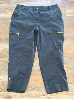 Chico's black crop cargo  pants Chico's 2.5  = 14 Large